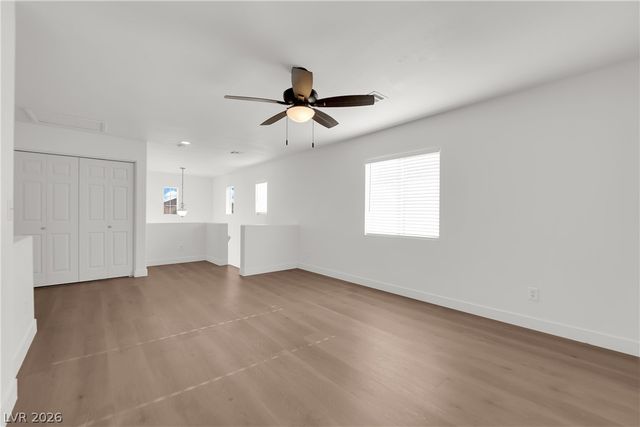 8821 Winter Sky Avenue, Las Vegas, NV 89148