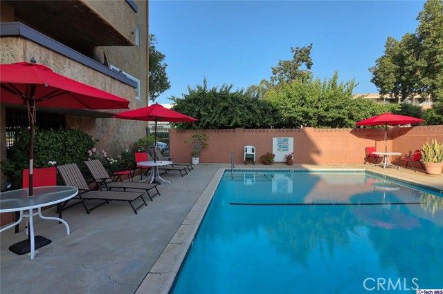 320 E Stocker Street 318, Glendale, CA 91207