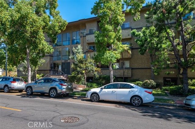 320 E Stocker Street 318, Glendale, CA 91207