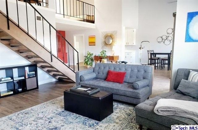 320 E Stocker Street 318, Glendale, CA 91207