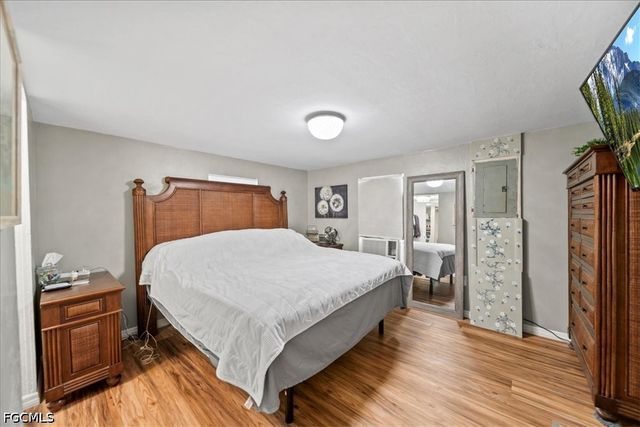 8366 Marx DR, North Fort Myers, FL 33917