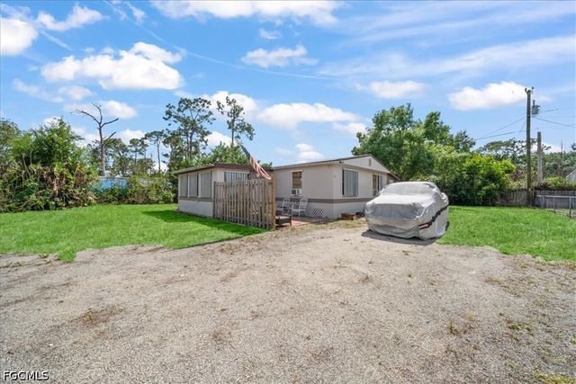 8366 Marx DR, North Fort Myers, FL 33917