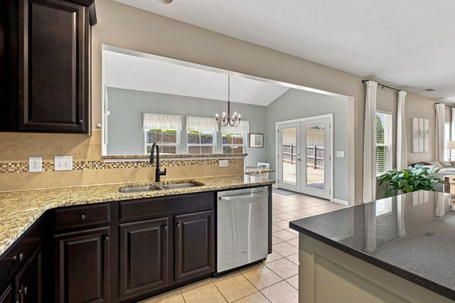 544 Wolfeboro Ln, Nashville, TN 37221