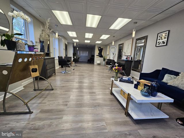 501 SWEDE ST, Norristown, PA 19401