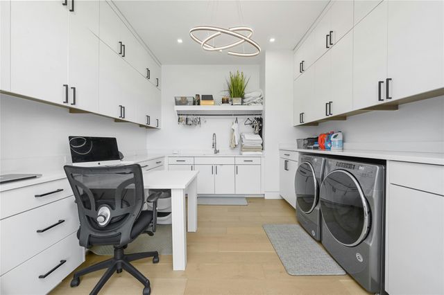 8209 Two Coves DR, Austin, TX 78730