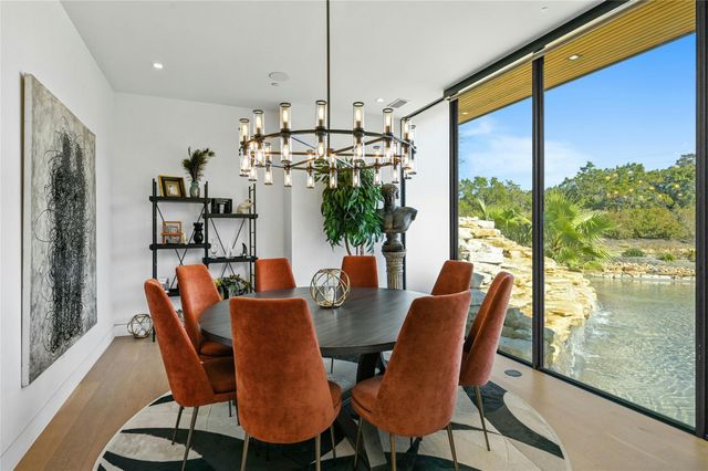 8209 Two Coves DR, Austin, TX 78730