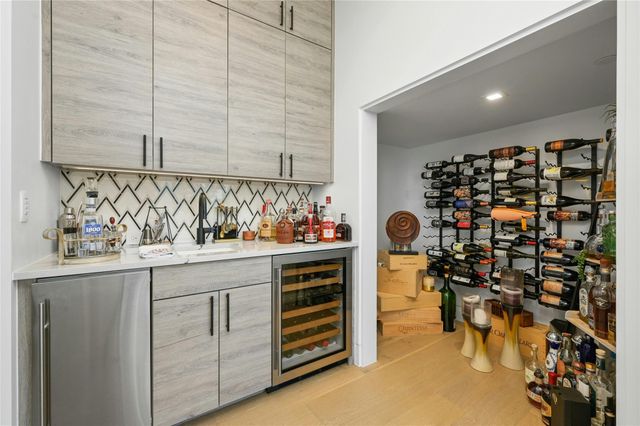 8209 Two Coves DR, Austin, TX 78730