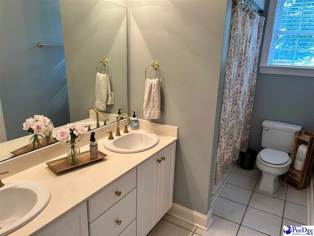 404 N Timberlake Lane, Hartsville, SC 29550