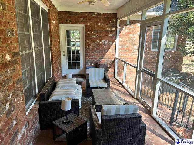 404 N Timberlake Lane, Hartsville, SC 29550