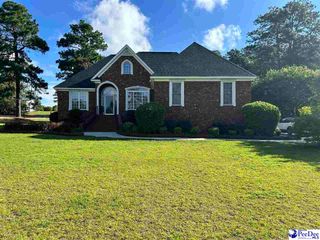 404 N Timberlake Lane, Hartsville, SC 29550