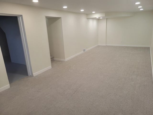 336 N Riverview, Kalamazoo, MI 49004