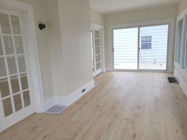 336 N Riverview, Kalamazoo, MI 49004