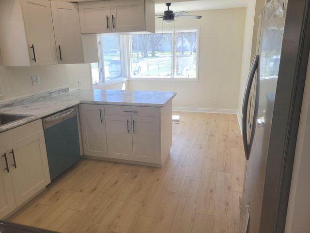 336 N Riverview, Kalamazoo, MI 49004