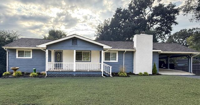 43 Lynngrove Drive, Rossville, GA 30741