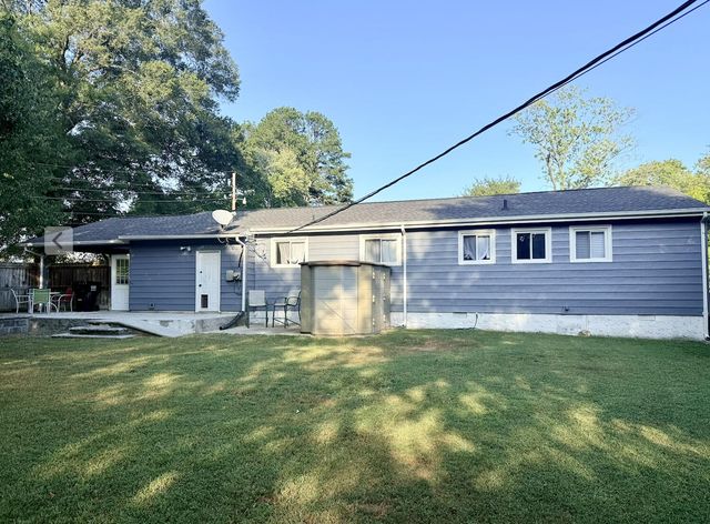 43 Lynngrove Drive, Rossville, GA 30741