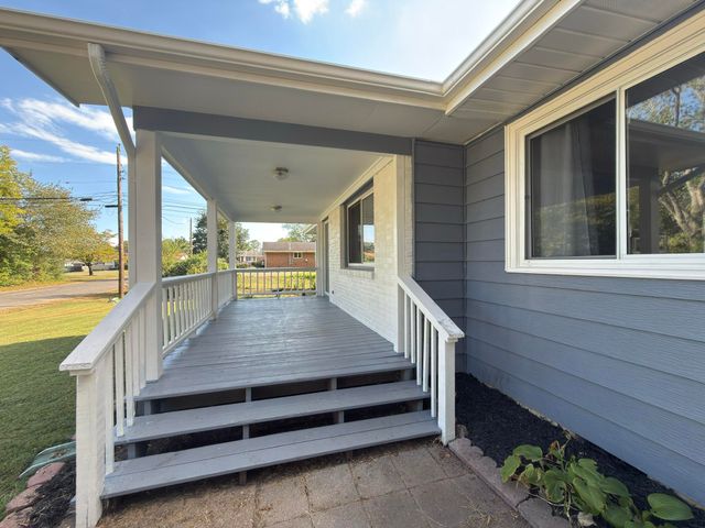 43 Lynngrove Drive, Rossville, GA 30741