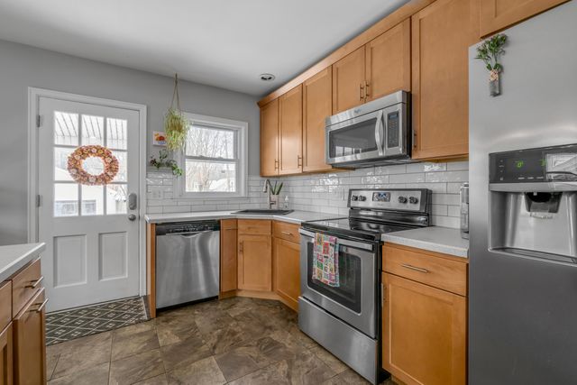 263 Burke Road, Lexington, KY 40511