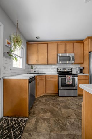 263 Burke Road, Lexington, KY 40511