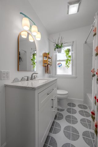 263 Burke Road, Lexington, KY 40511