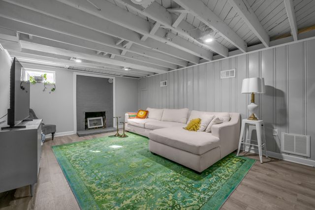 263 Burke Road, Lexington, KY 40511