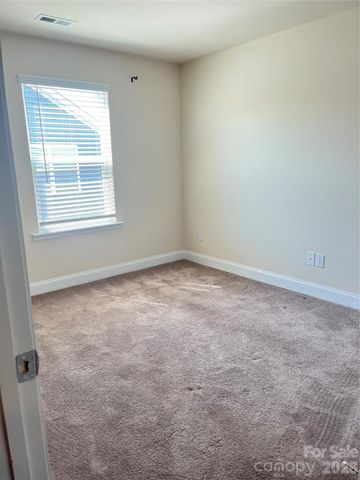 1111 Kalli Drive, Matthews, NC 28104