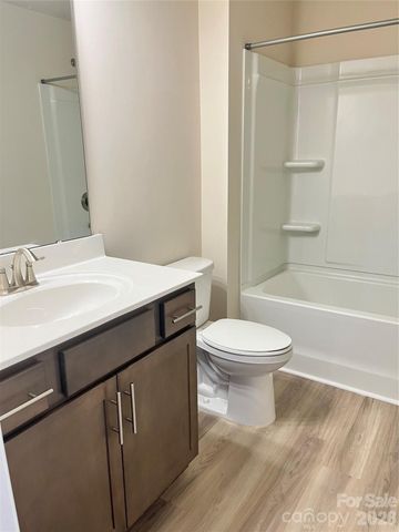 1111 Kalli Drive, Matthews, NC 28104