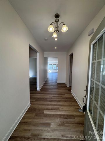 1111 Kalli Drive, Matthews, NC 28104