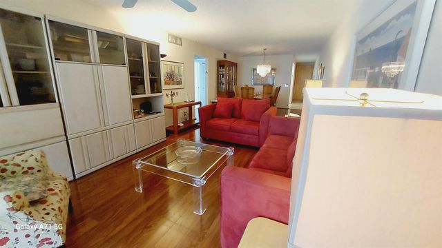 2001 Yarmouth Drive 2001, Boca Raton, FL 33434