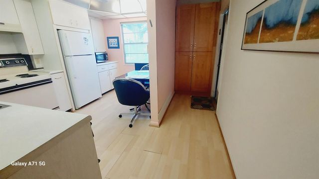 2001 Yarmouth Drive 2001, Boca Raton, FL 33434