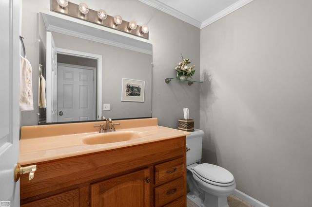 885 Medinah Drive, Rochester Hills, MI 48309