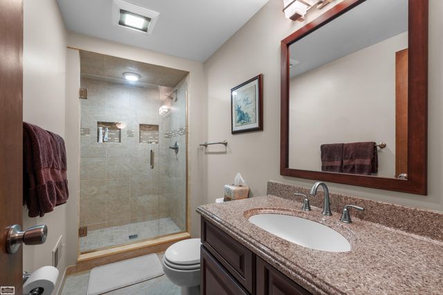885 Medinah Drive, Rochester Hills, MI 48309