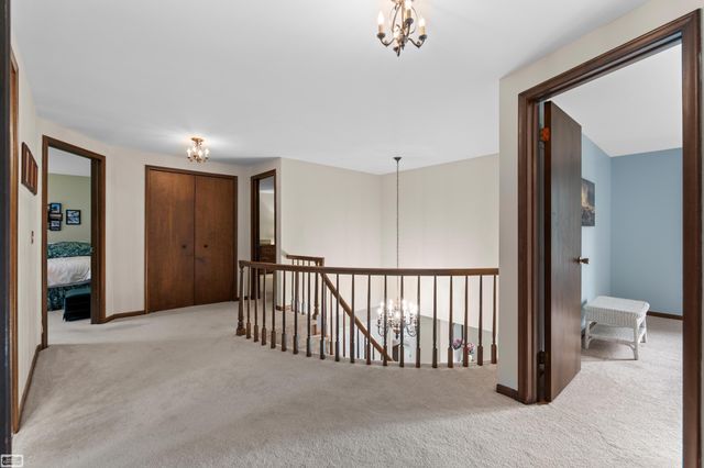 885 Medinah Drive, Rochester Hills, MI 48309