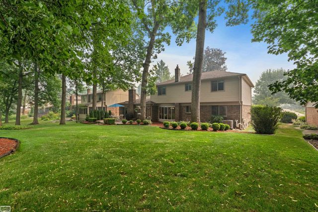 885 Medinah Drive, Rochester Hills, MI 48309