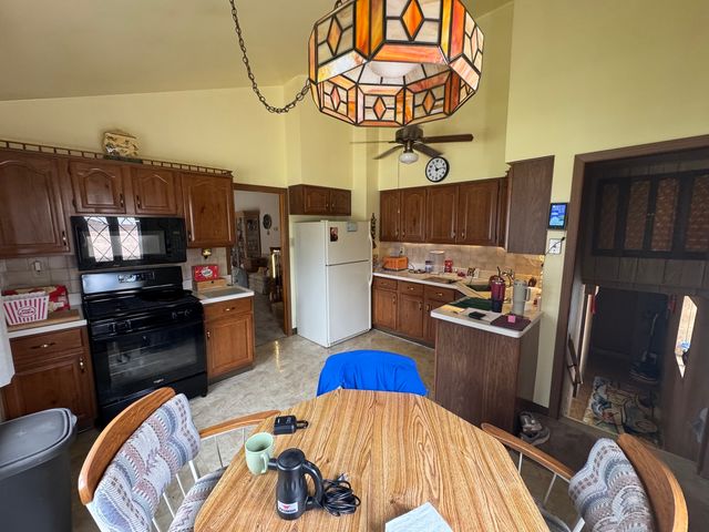 17329 Oconto Avenue, Tinley Park, IL 60477