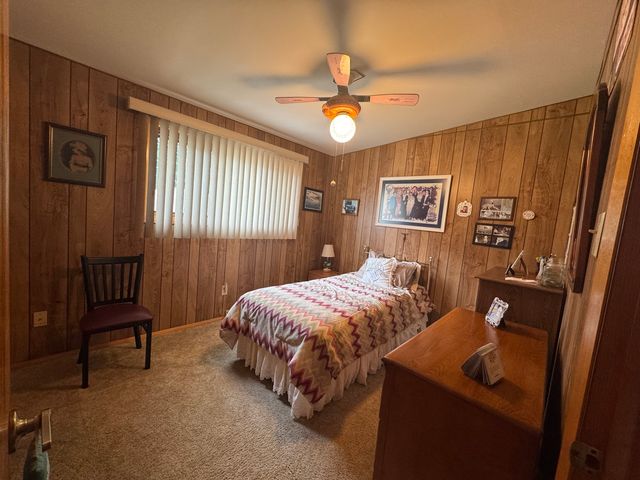 17329 Oconto Avenue, Tinley Park, IL 60477