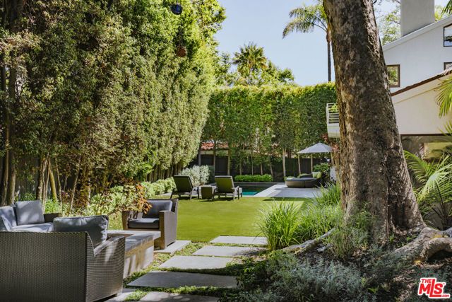 576 E Channel Road, Santa Monica, CA 90402
