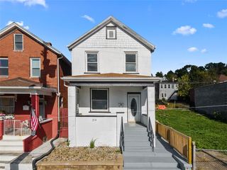 314 Maplewood Ave, Ambridge, PA 15003