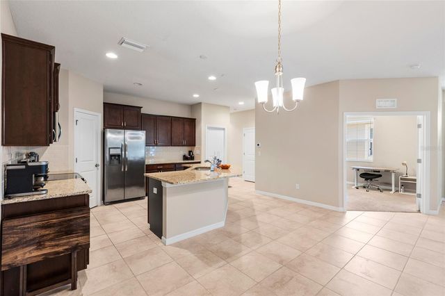 7727 TIMBERVIEW LOOP, Wesley Chapel, FL 33545