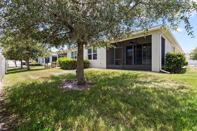 7727 TIMBERVIEW LOOP, Wesley Chapel, FL 33545