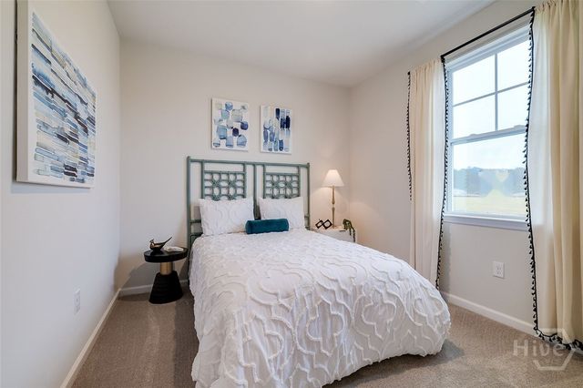 204 Lakeside Drive, Port Wentworth, GA 31407