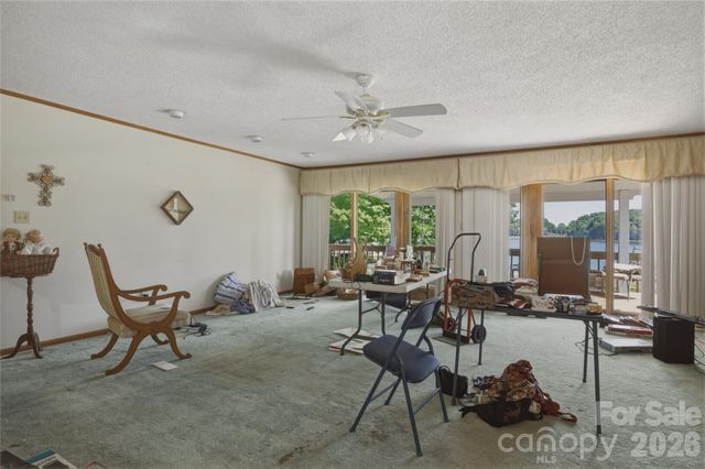 8226 Normandy Road, Denver, NC 28037