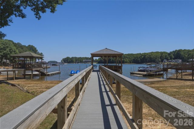 8226 Normandy Road, Denver, NC 28037