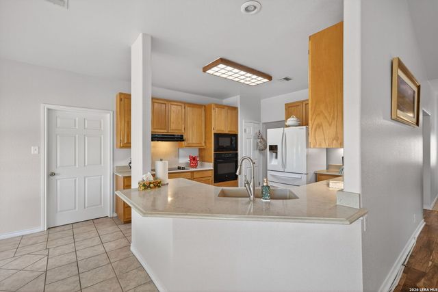 125 County Road 4720, Castroville, TX 78009