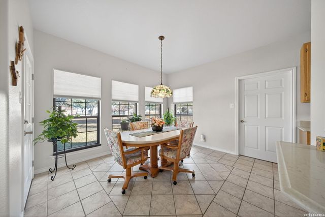 125 County Road 4720, Castroville, TX 78009