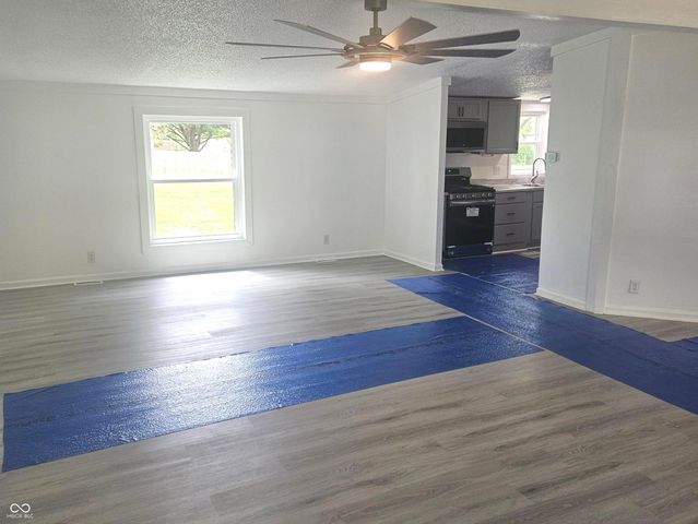 503 E Park Street, Trafalgar, IN 46181