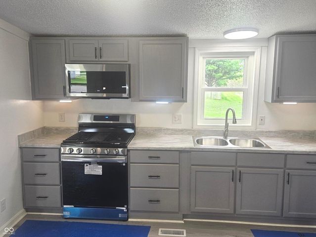 503 E Park Street, Trafalgar, IN 46181