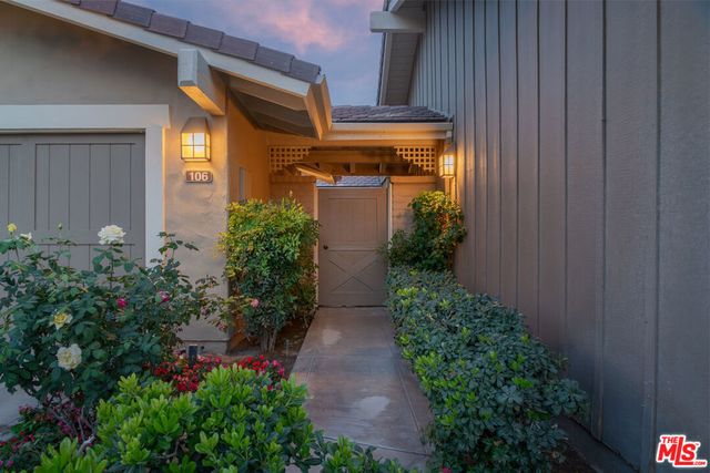 106 Tanglewood Trail, Palm Desert, CA 92211