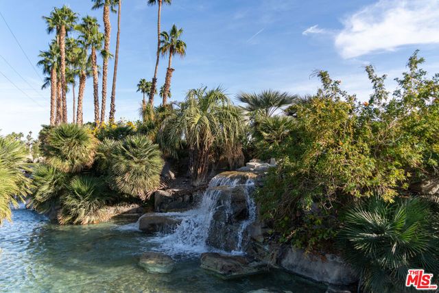 106 Tanglewood Trail, Palm Desert, CA 92211