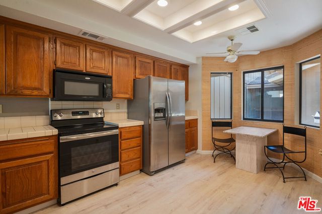106 Tanglewood Trail, Palm Desert, CA 92211