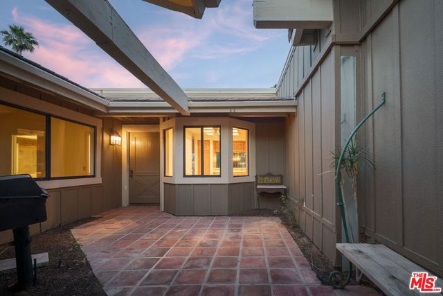 106 Tanglewood Trail, Palm Desert, CA 92211